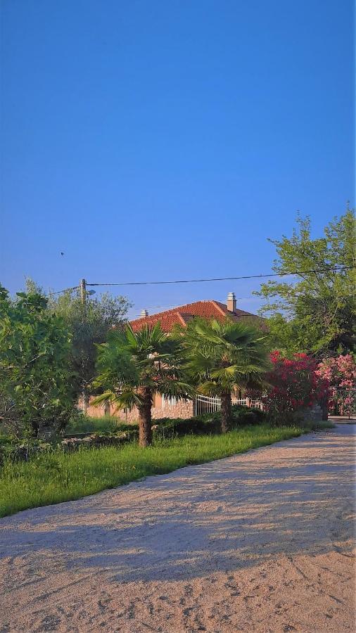Holiday House Vela Vrta Sveti Ivan Dobrinjski Dış mekan fotoğraf