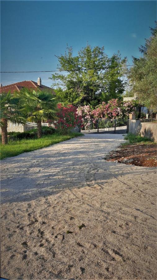 Holiday House Vela Vrta Sveti Ivan Dobrinjski Dış mekan fotoğraf