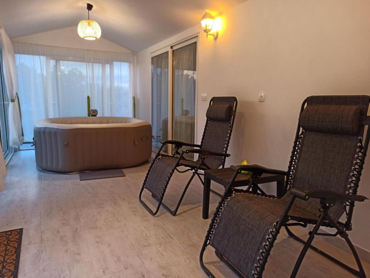 Holiday House Vela Vrta Sveti Ivan Dobrinjski Dış mekan fotoğraf